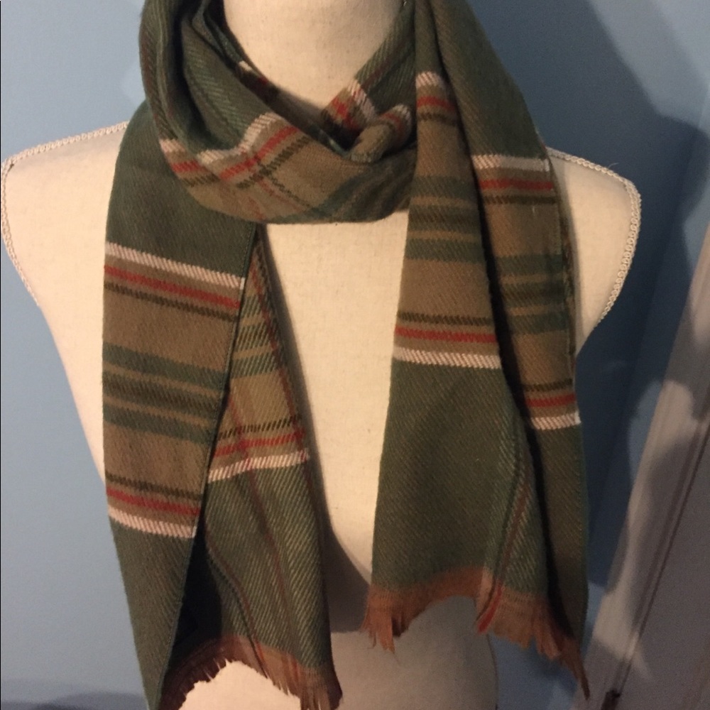 Cute plaid scarf